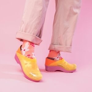 Dansko Women's Professional Clogs Translucent NEW  Yellow Size 41 or 10.5 11
